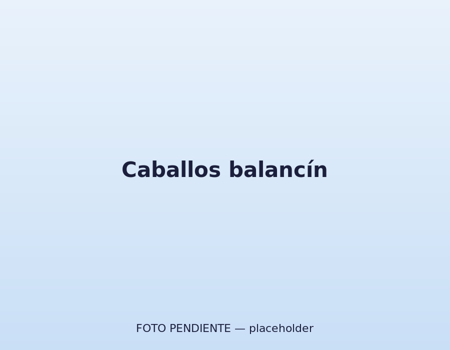 Caballo balancín en la zona de psicomotricidad